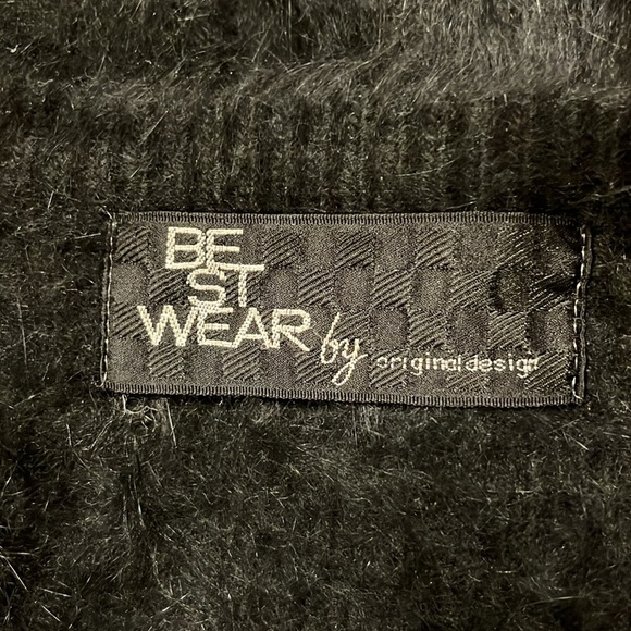 90’s Japanese Vintage 100% Wool Fuzzy Furry Soft Cardigan Black Buttons S/M - Picture 7 of 10